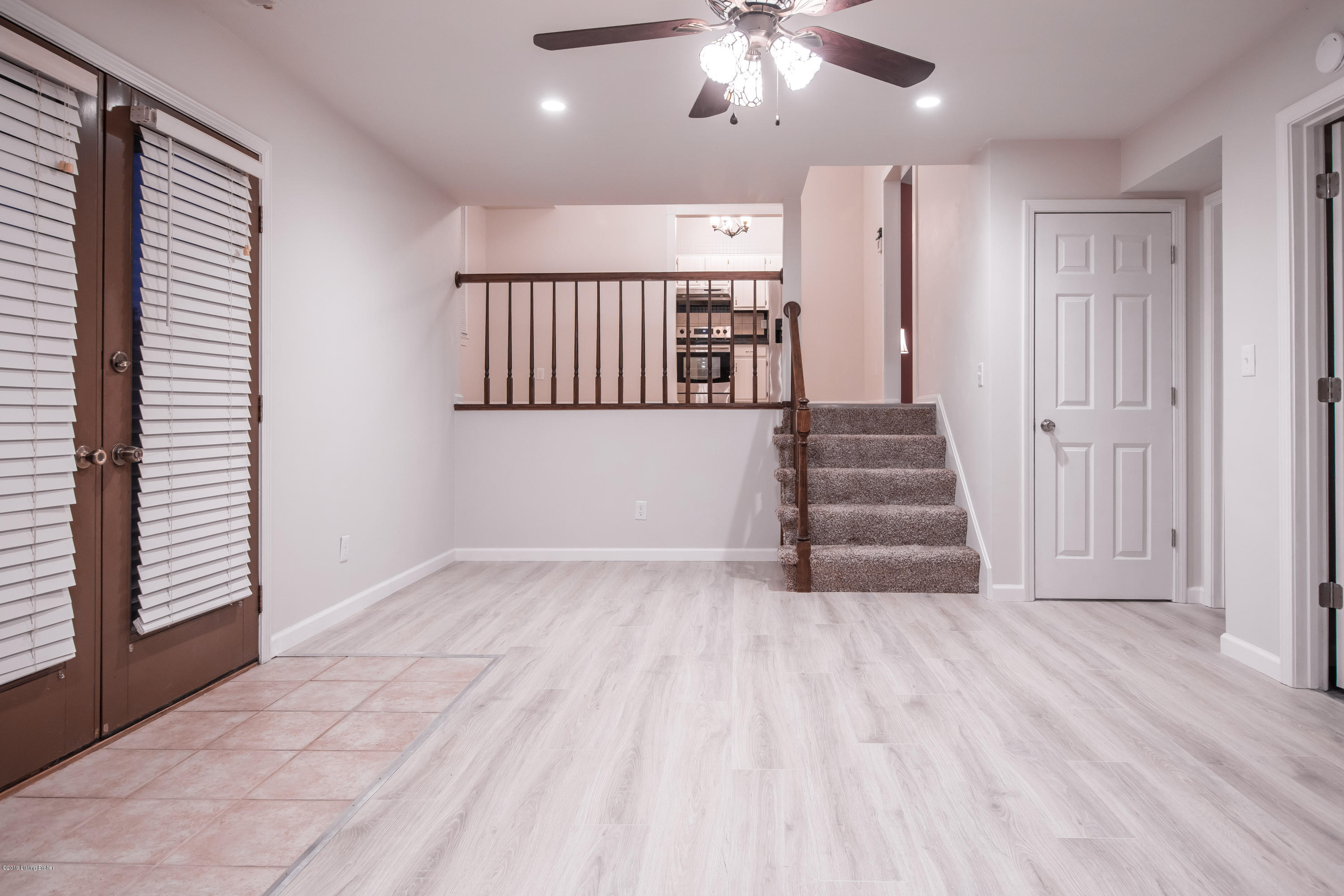 7308 Quail Ridge Road Louisville, KY 40291 - Photo 17 of 35 family room