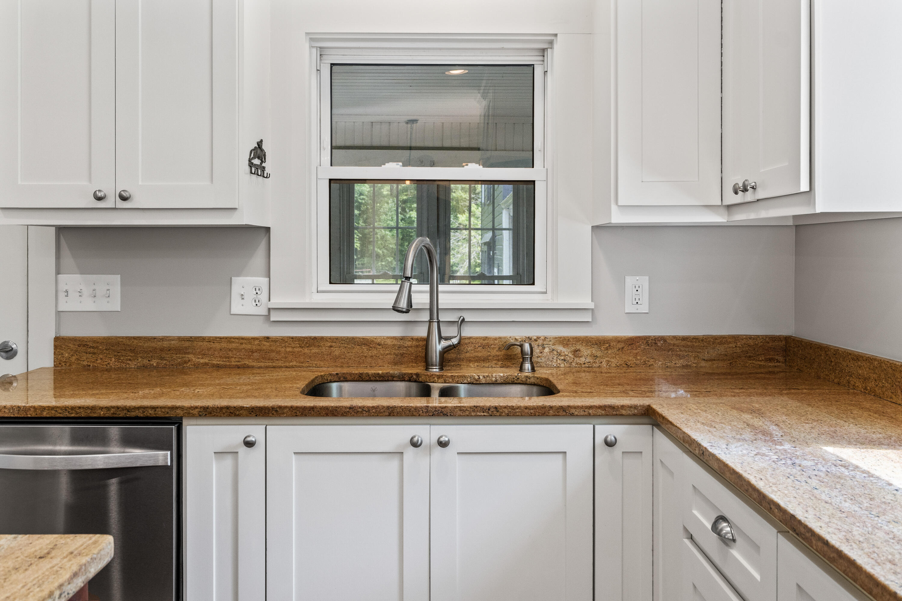 1213 Pownal Road Auburn, ME 04210 - Photo 17 of 61 1213 Pownal Rd_125