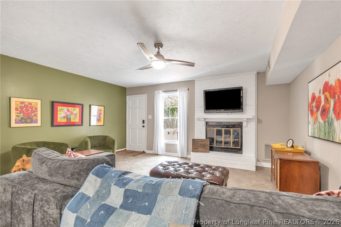 2623 Edmonton Road Fayetteville, NC 28304 - Photo 5 of 34 Gallery Image 5