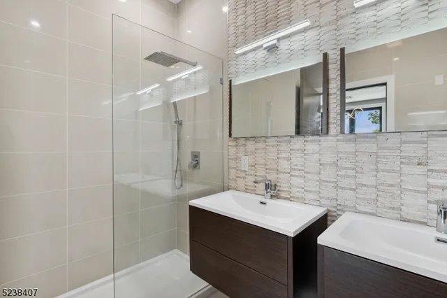 $6,950 | 14 2nd Street, Unit 3A, South Orange, NJ 07079