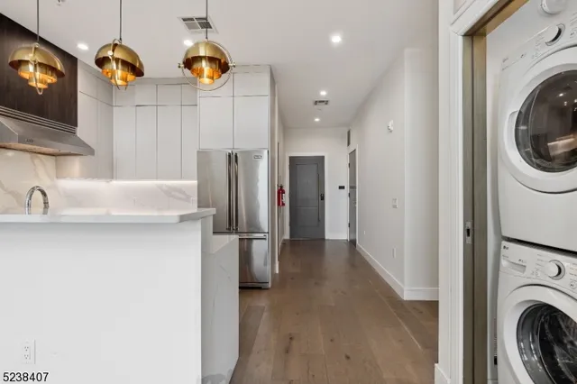 $6,950 | 14 2nd Street, Unit 3A, South Orange, NJ 07079