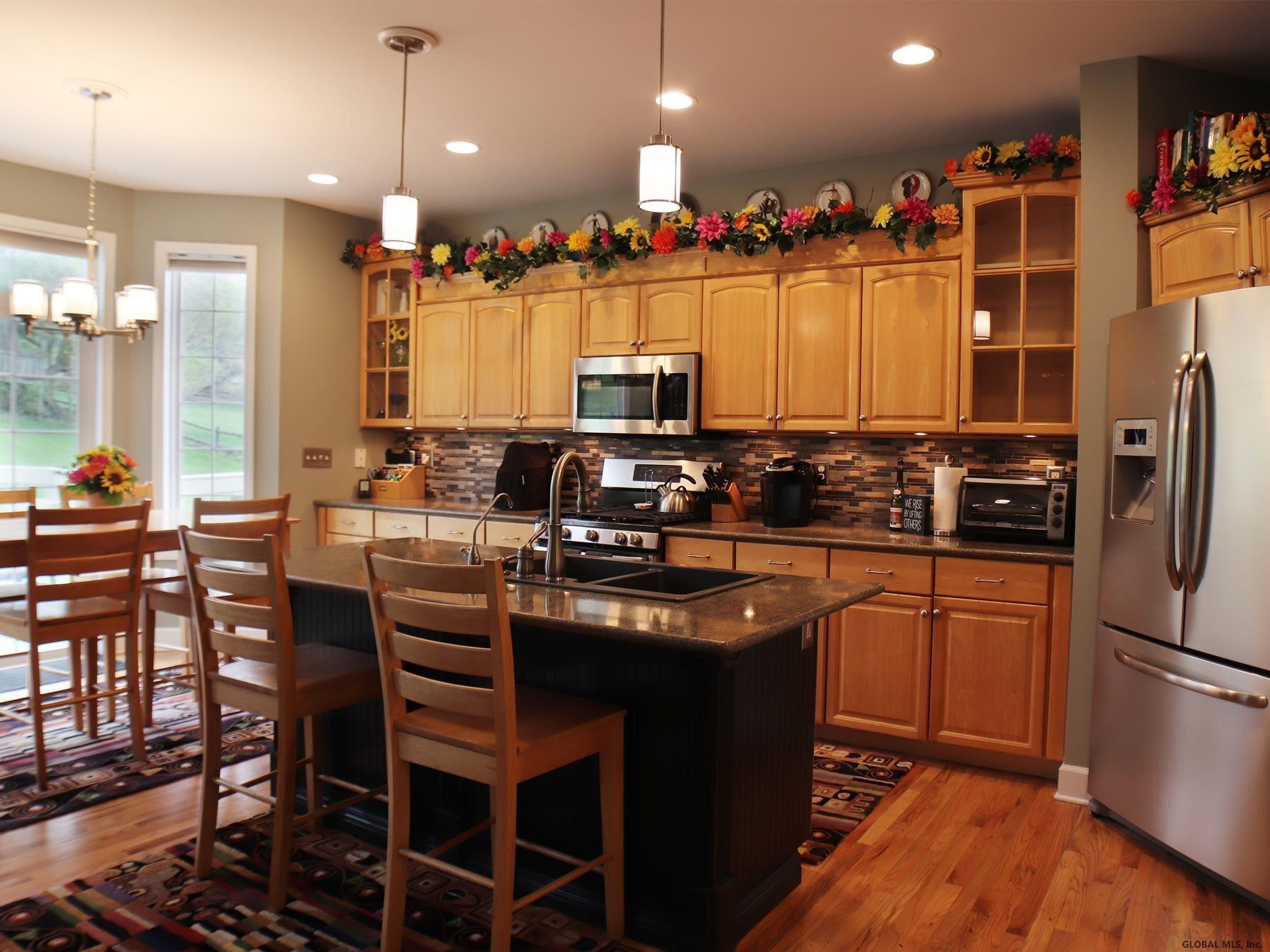 21 Danforth Road Halfmoon, NY 12118 - Photo 9 of 32 Photo 9
