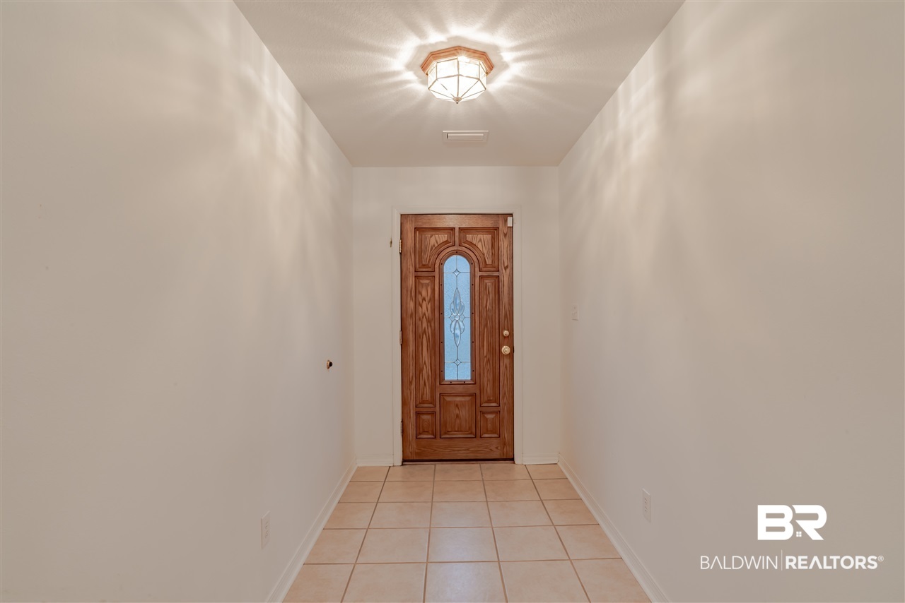 11113 Starling Court Lillian, AL 36549 - Photo 4 of 31