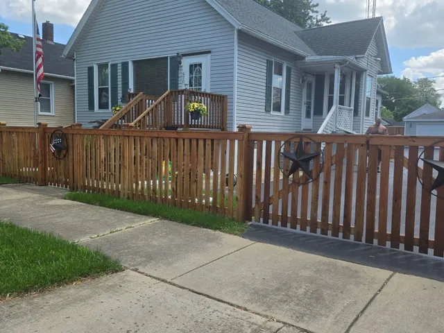 $195,000 | 420 Elwood Avenue, Joliet, IL 60432