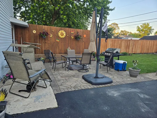 $195,000 | 420 Elwood Avenue, Joliet, IL 60432