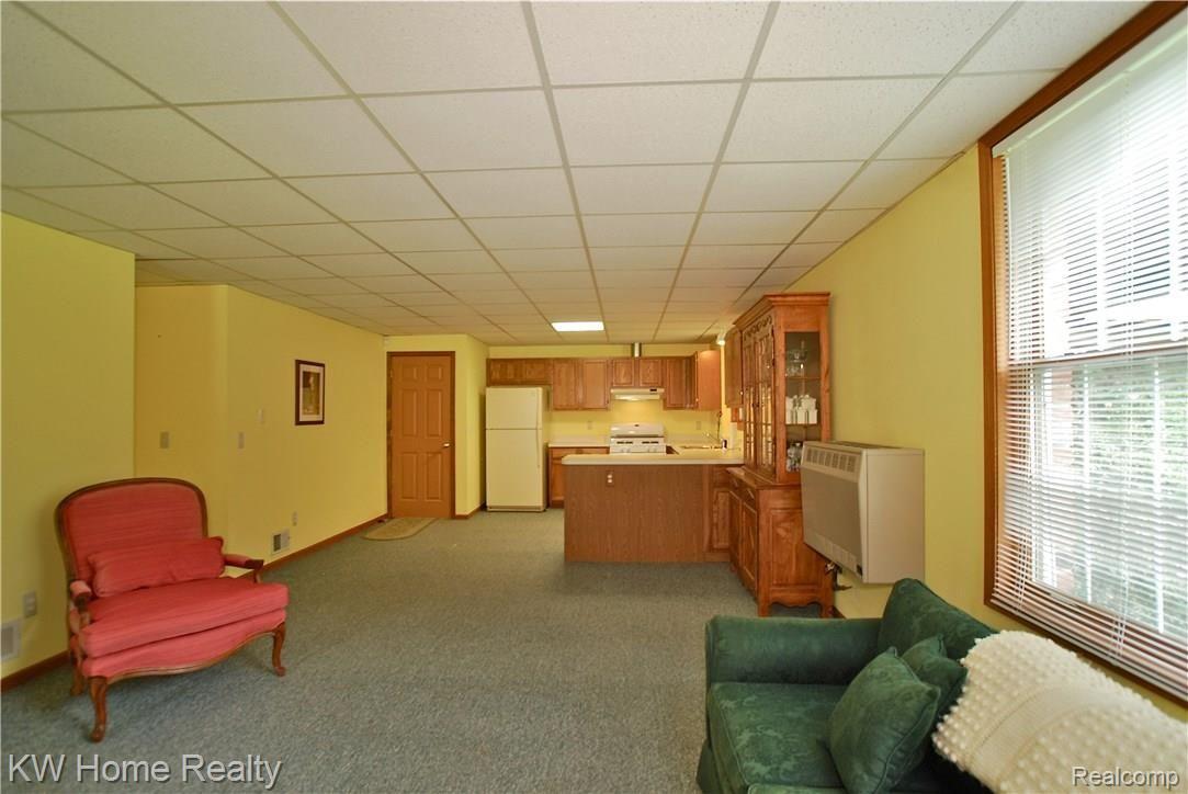 4321 Blood Road Metamora, MI 48455 - Photo 75 of 92 Blood Rd KitchenLivingRm LL5.JPG
