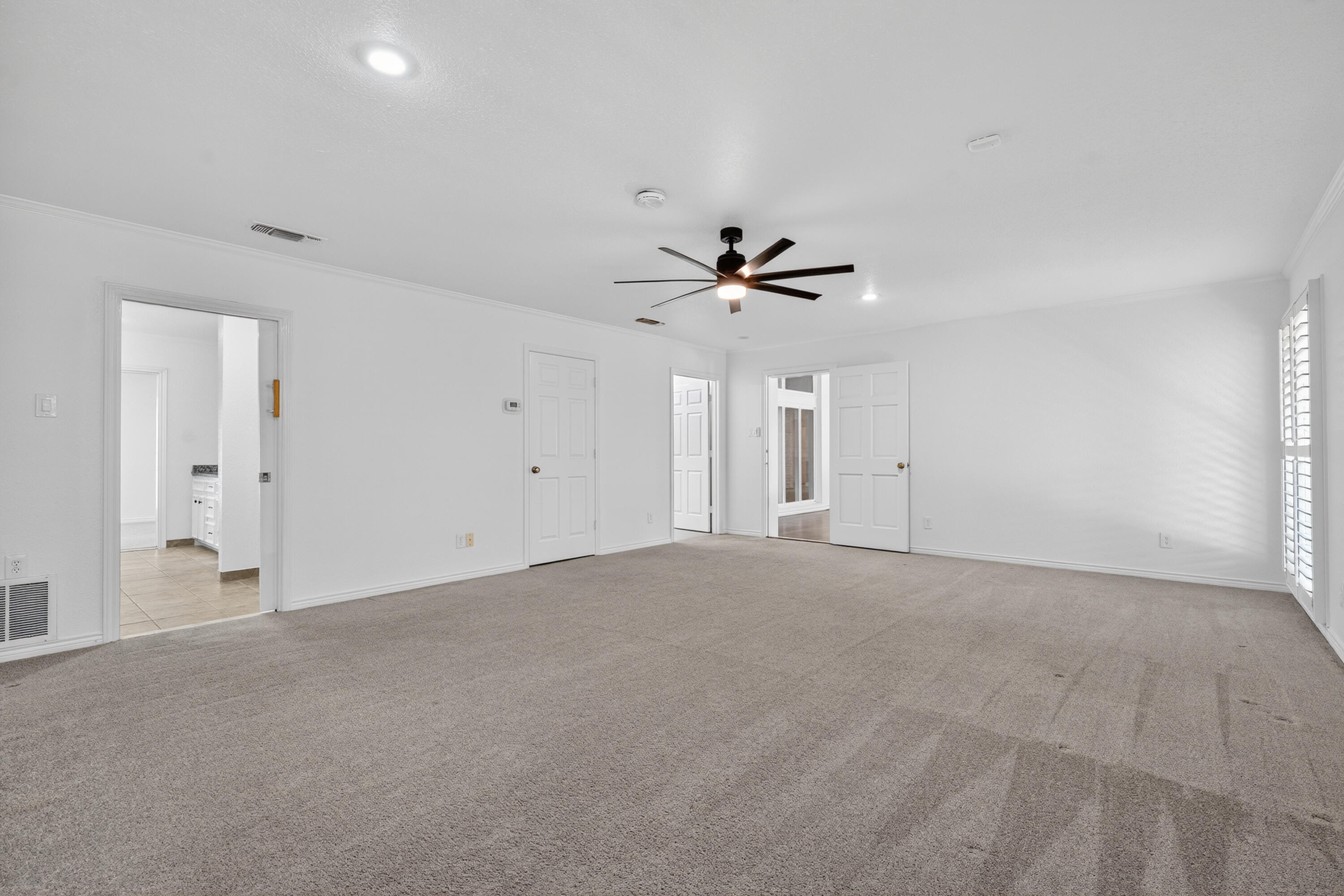 4616 9th Street Lubbock, TX 79416 - Photo 16 of 53 a view of an empty room