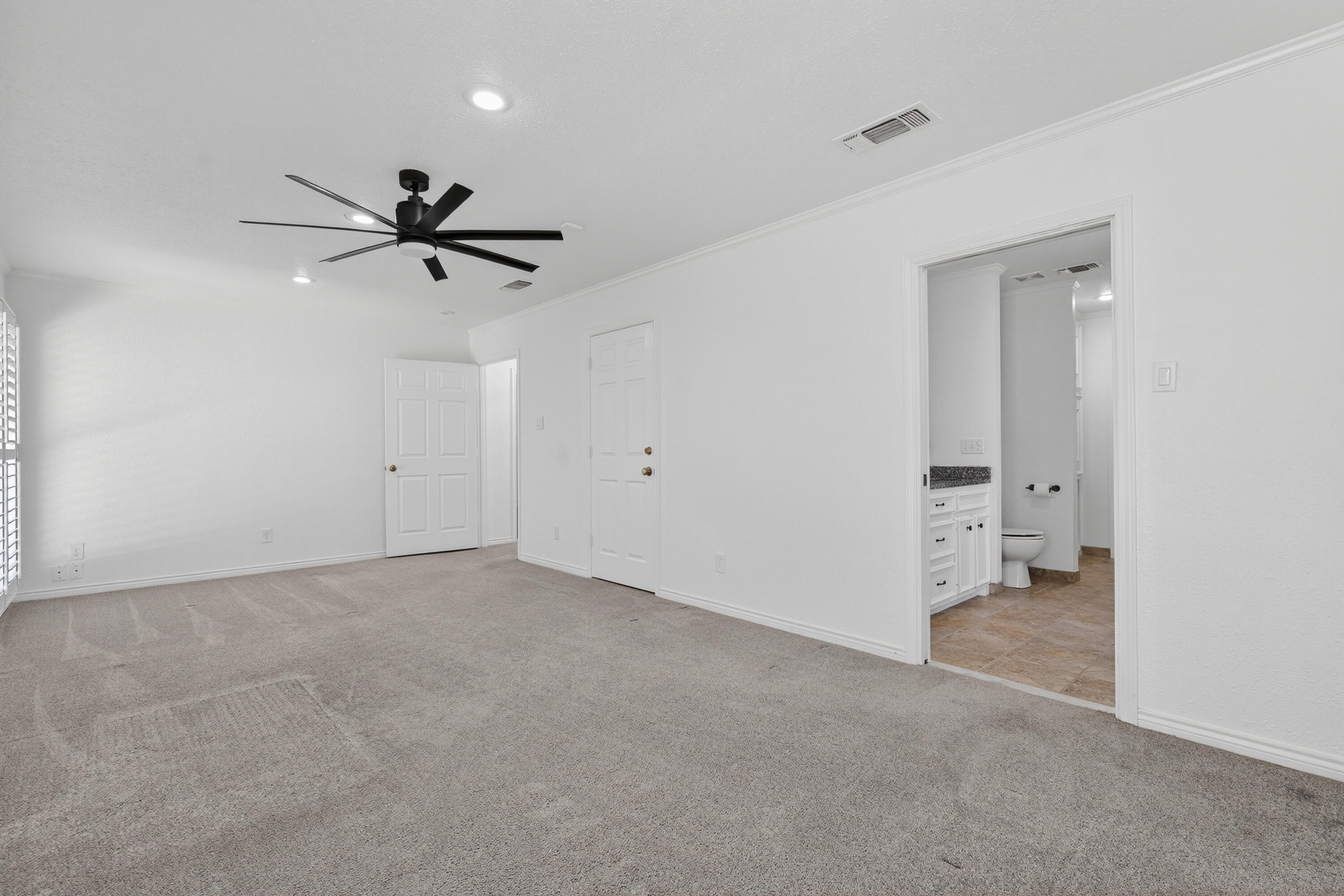 4616 9th Street Lubbock, TX 79416 - Photo 18 of 53 a view of an empty room