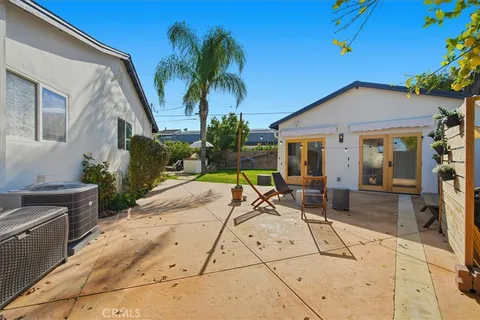 $1,250,000 | 6443 Gross Avenue, West Hills, CA 91307