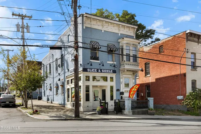 $348,000 | 764 1/2 Eastern Avenue, Schenectady, NY 12308