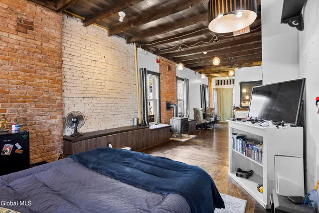 $348,000 | 764 1/2 Eastern Avenue, Schenectady, NY 12308