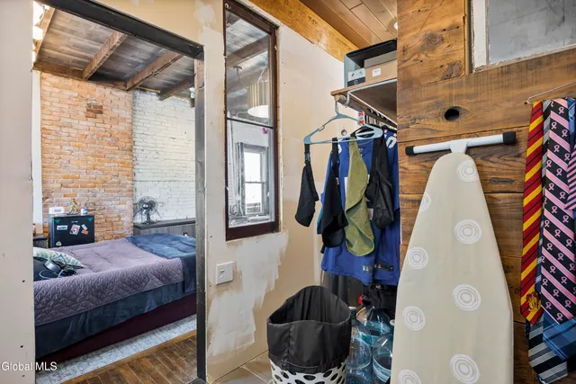 $348,000 | 764 1/2 Eastern Avenue, Schenectady, NY 12308