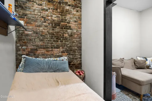 $348,000 | 764 1/2 Eastern Avenue, Schenectady, NY 12308