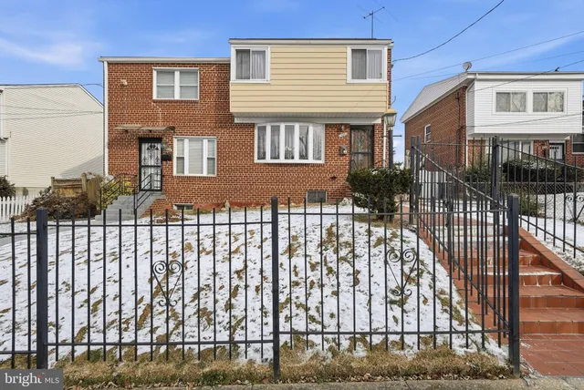 $250,000 | 3506 Dunlap Street, Temple Hills, MD 20748