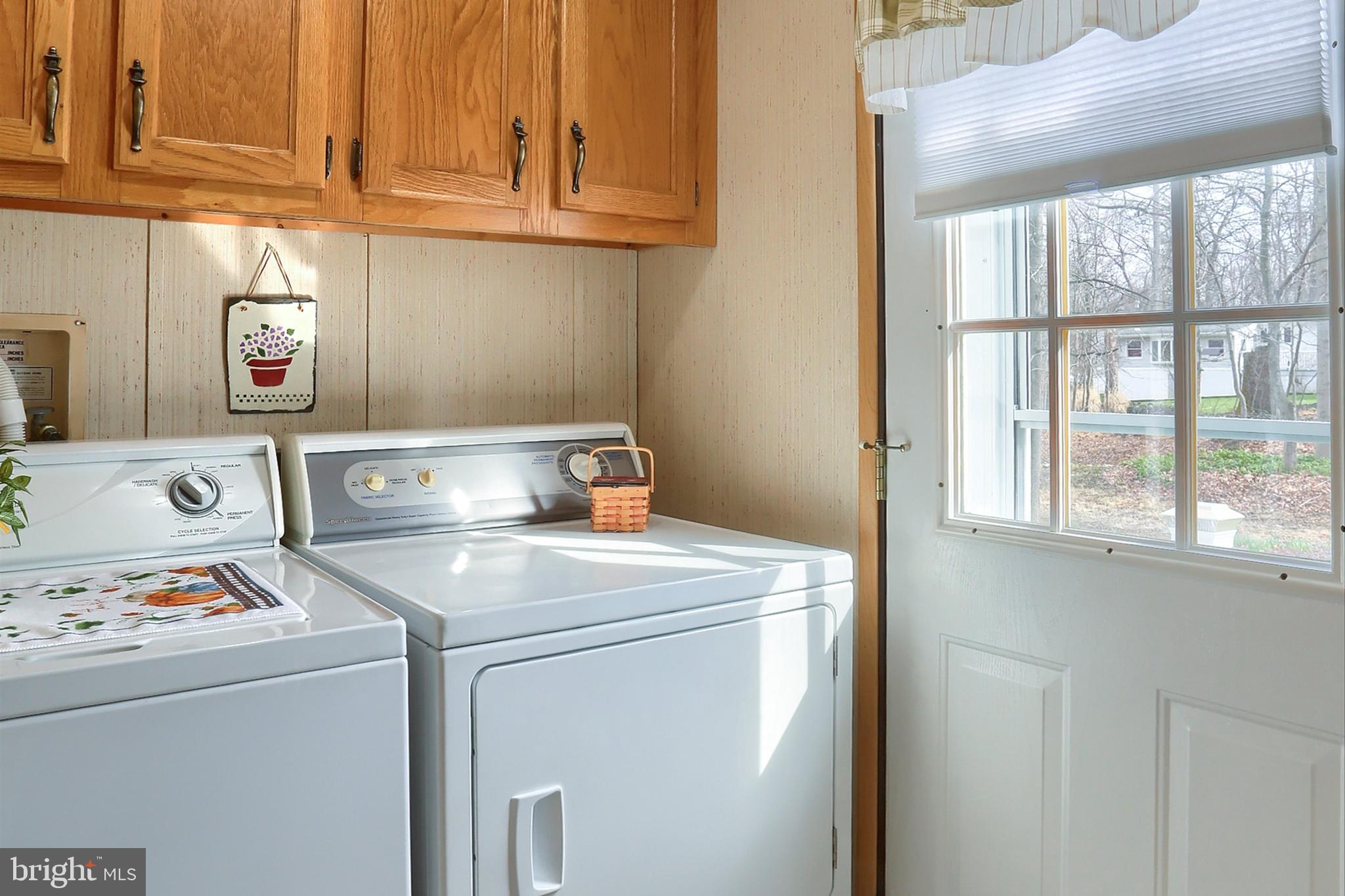 404 Maple Avenue Manheim, PA 17545 - Photo 13 of 26