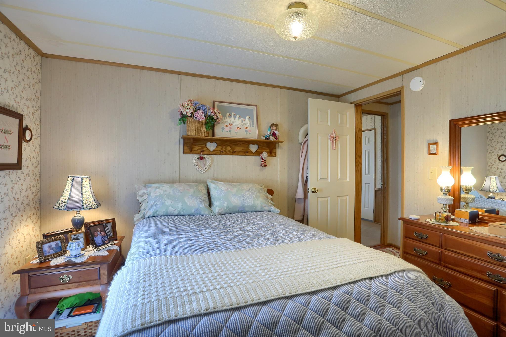 404 Maple Avenue Manheim, PA 17545 - Photo 15 of 26