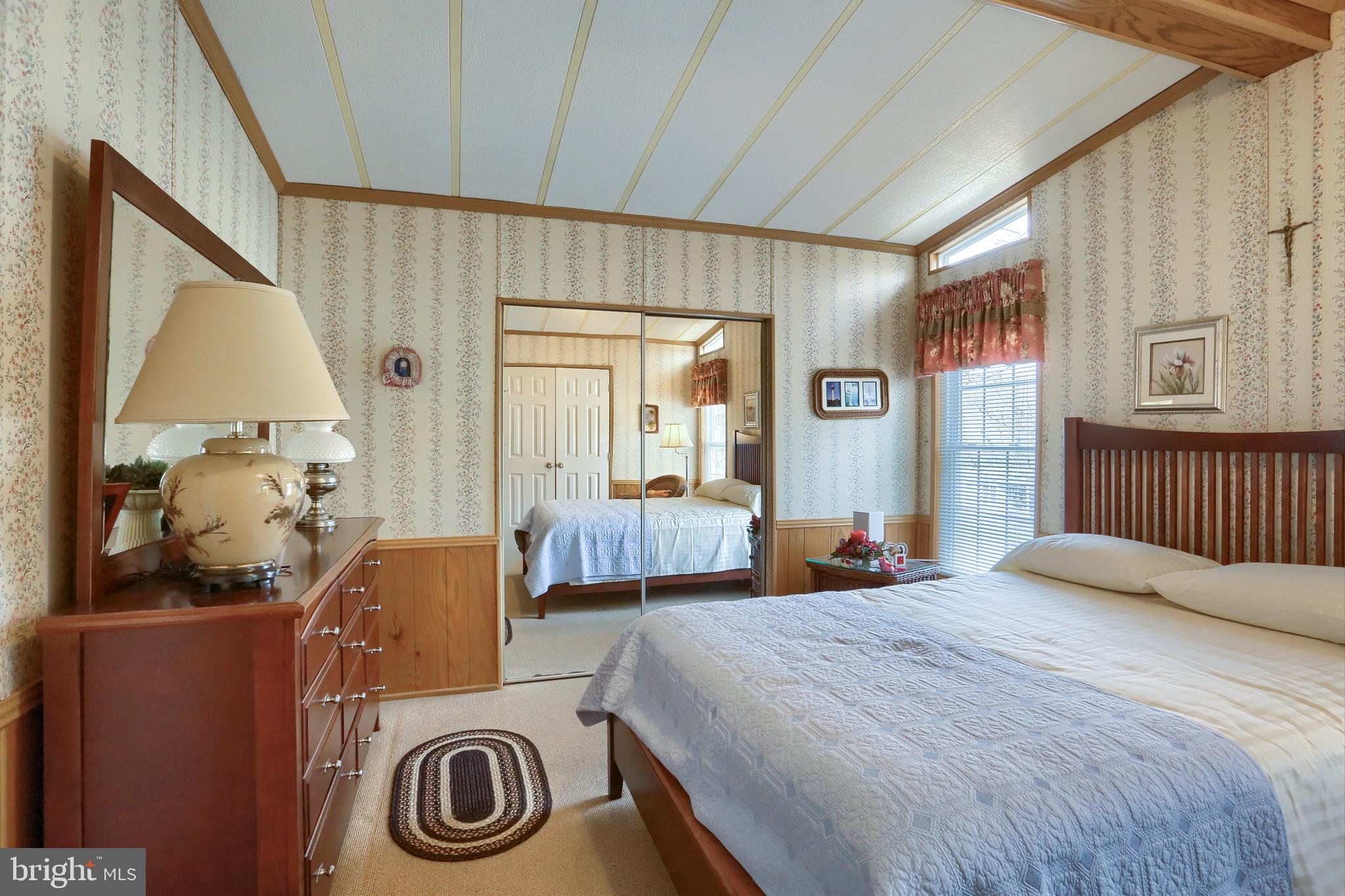 404 Maple Avenue Manheim, PA 17545 - Photo 16 of 26