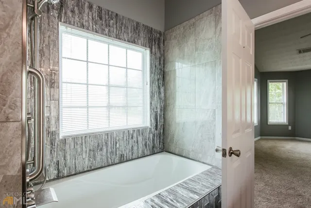 $3,400 | 137 Bristol Woods Drive, Athens, GA 30606