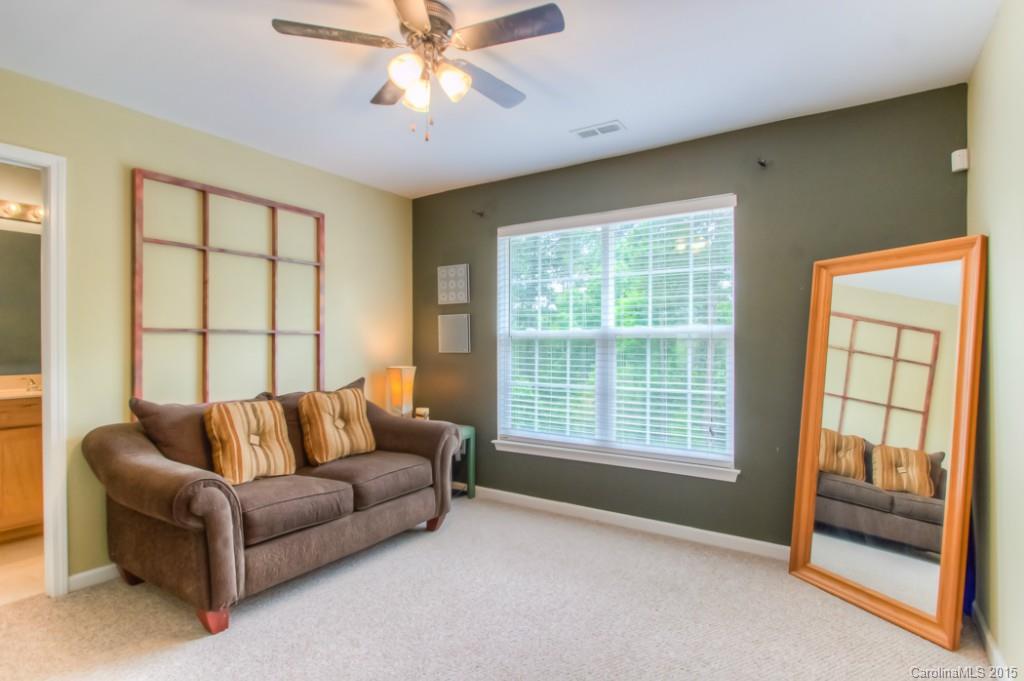 7662 Black Hawk Lane Tega Cay, SC 29708 - Photo 11 of 24 Gallery Image 11