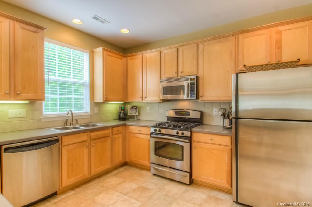 7662 Black Hawk Lane Tega Cay, SC 29708 - Photo 7 of 24 Gallery Image 7