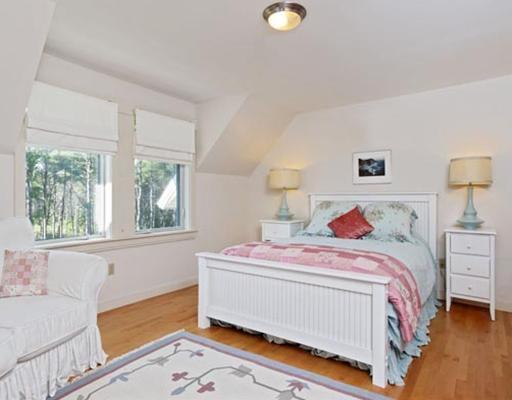 10 Cranberry Ridge Road Freeport, ME 04032 - Photo 16 of 25 Bedroom.