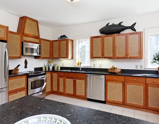 10 Cranberry Ridge Road Freeport, ME 04032 - Photo 7 of 25 Kitchen.