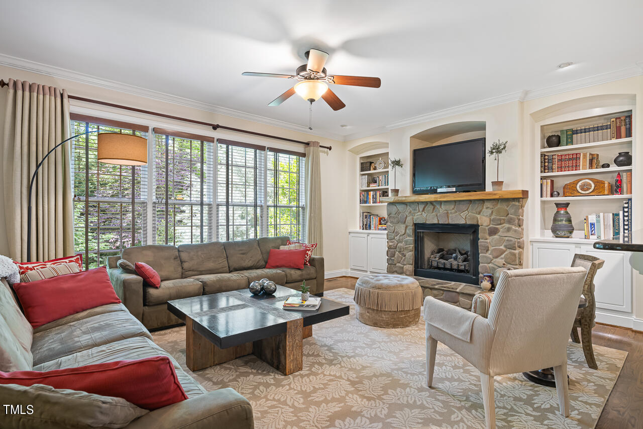 7353 Newport Avenue Raleigh, NC 27613 - Photo 13 of 51 7353-newport-18