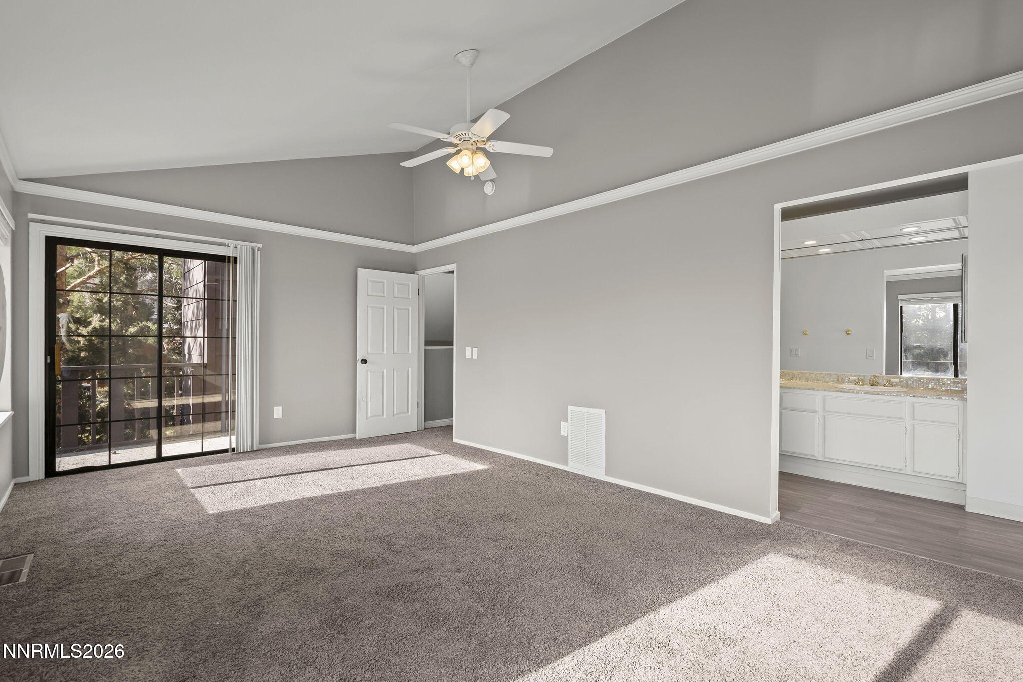 6429 Meadow Valley Lane Reno, NV 89519 - Photo 20 of 37 20-web-or-mls-_DSC0089