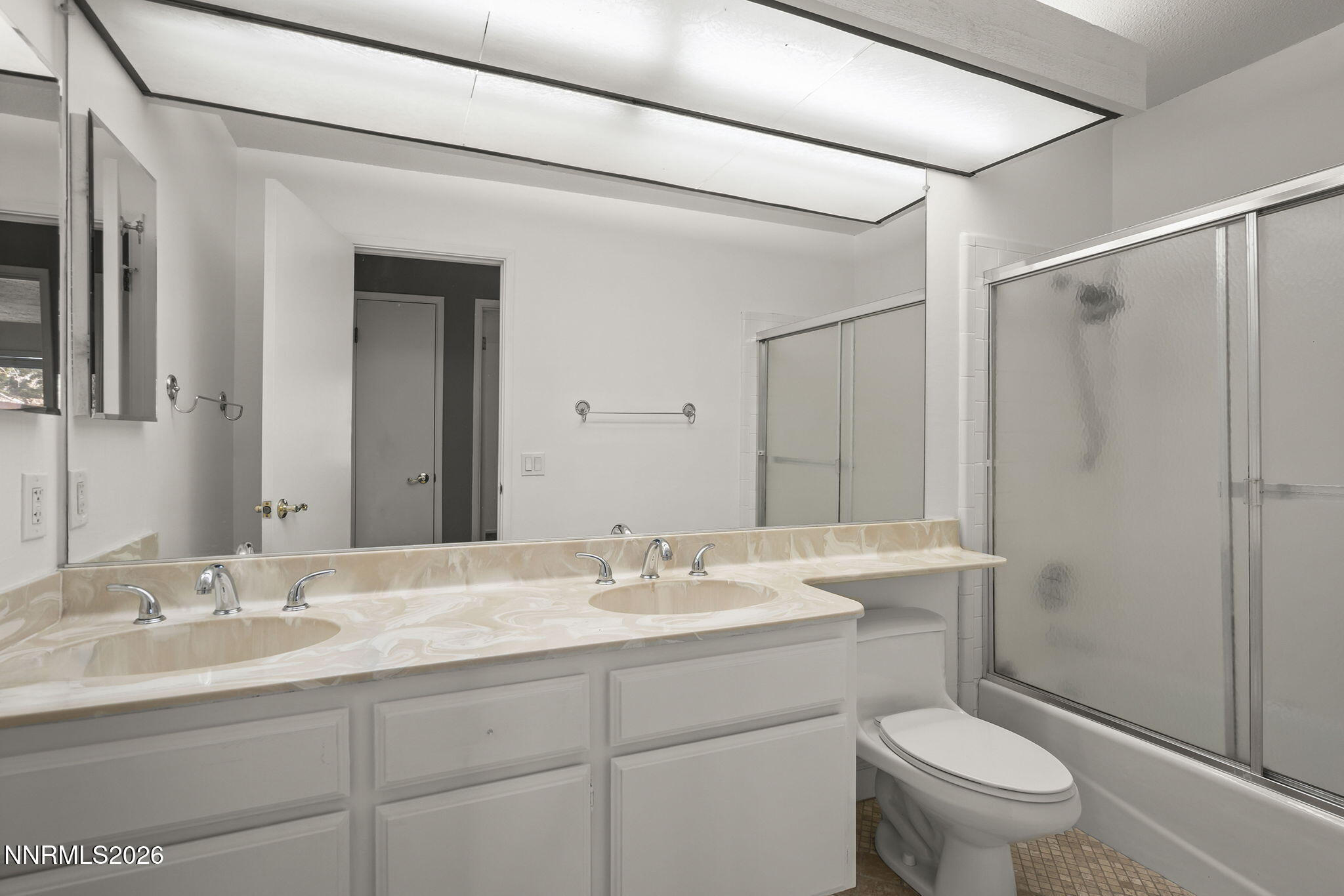 6429 Meadow Valley Lane Reno, NV 89519 - Photo 26 of 37 26-web-or-mls-_DSC0128