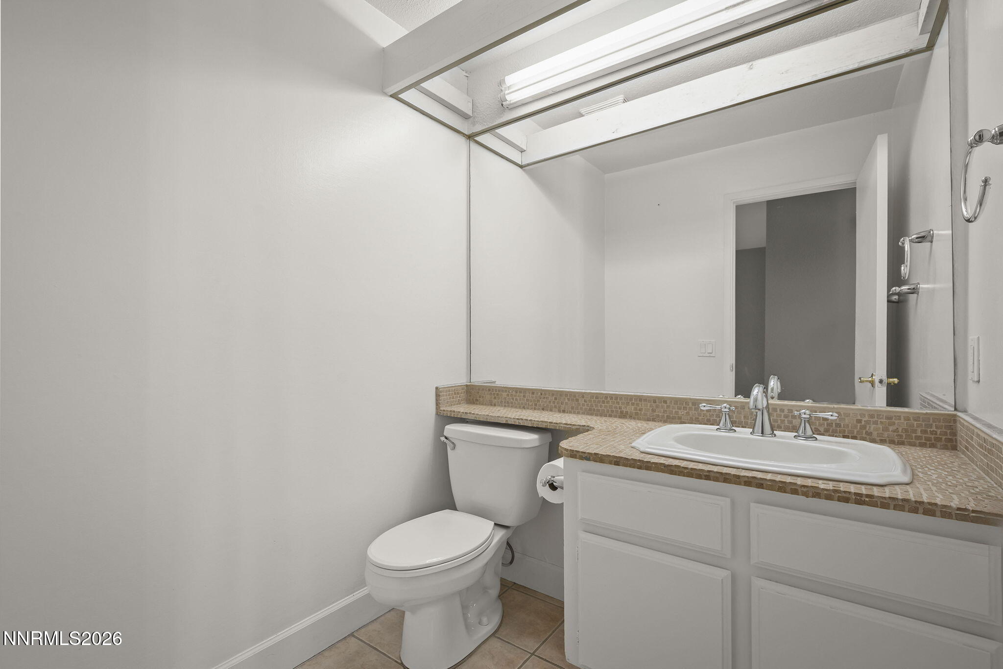 6429 Meadow Valley Lane Reno, NV 89519 - Photo 28 of 37 28-web-or-mls-_DSC0031