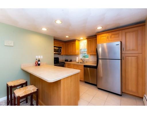 29 Arlington Road, Unit 25 Woburn, MA 01801 - Photo 4 of 17 Gallery Image 4