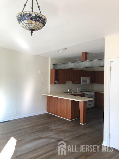 100 Albert Avenue Edison, NJ 08837 - Photo 14 of 14