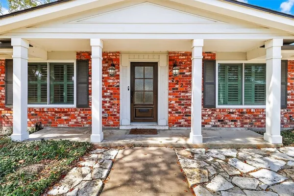 $2,695 | 722 Brock Drive, Corpus Christi, TX 78412