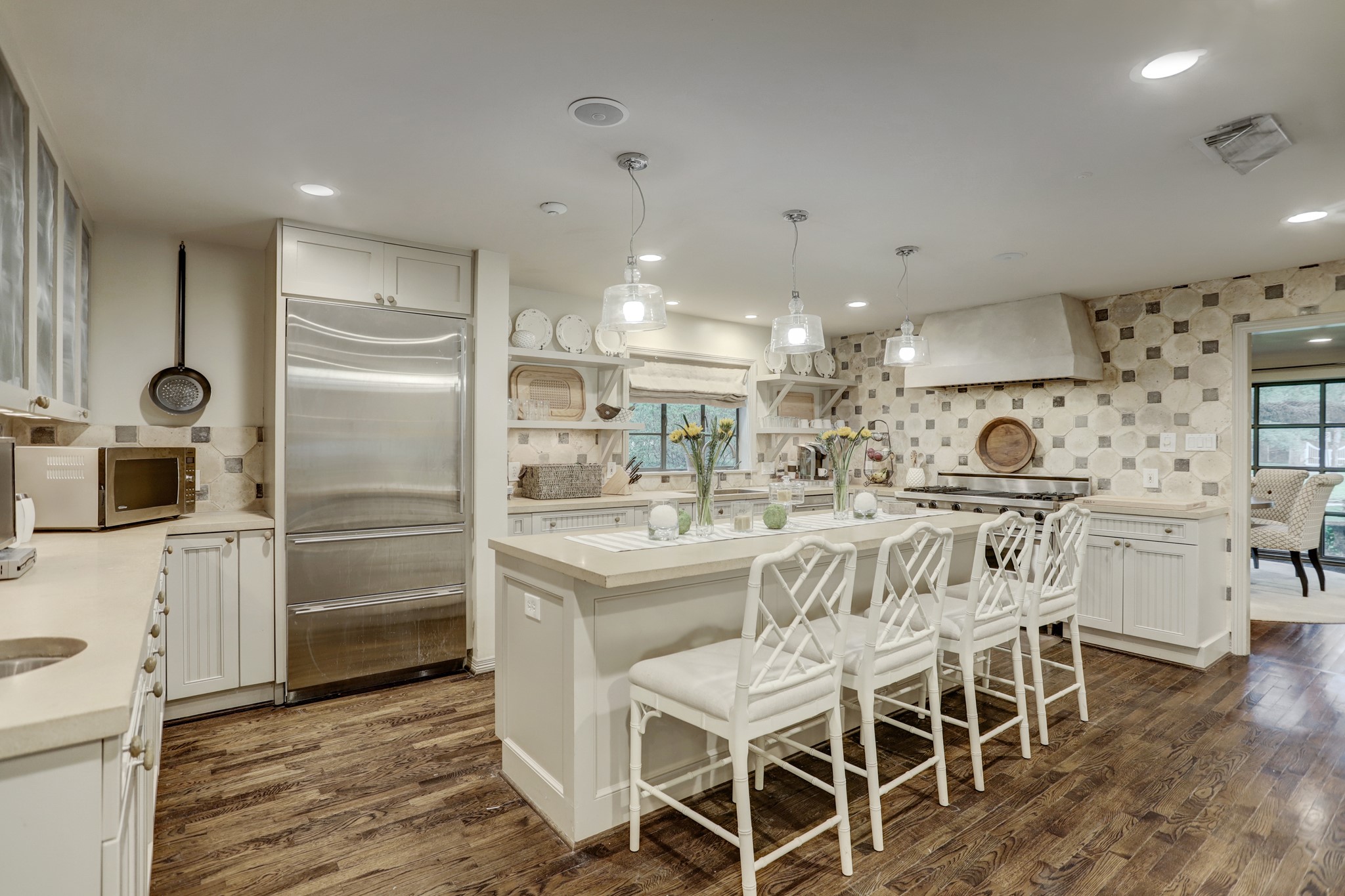 3735 Del Monte Drive Houston, TX 77019 - Photo 9 of 21 Island Kitchen