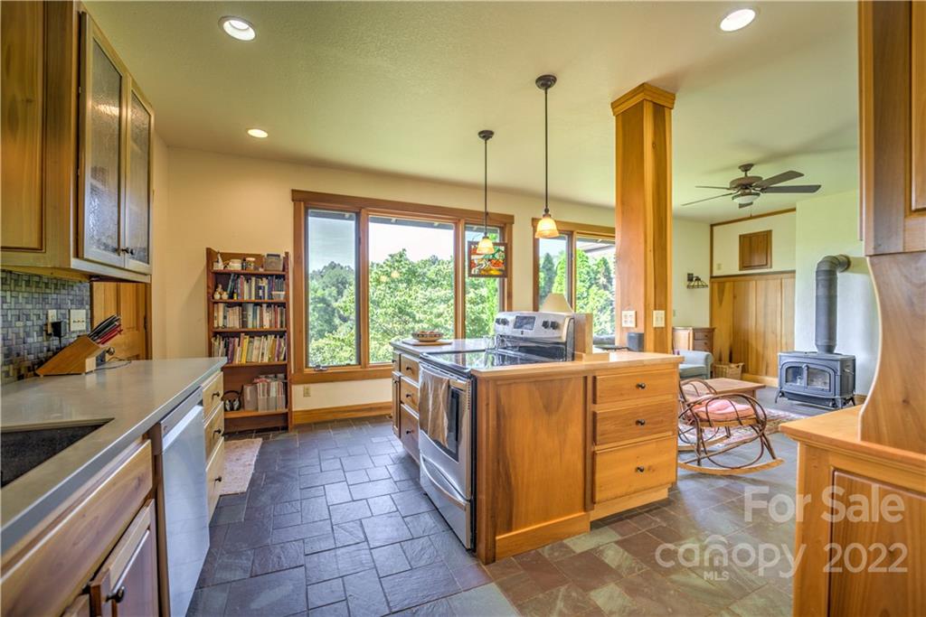 25 Fletcher Martin Road Alexander, NC 28701 - Photo 7 of 48 Gallery Image 7