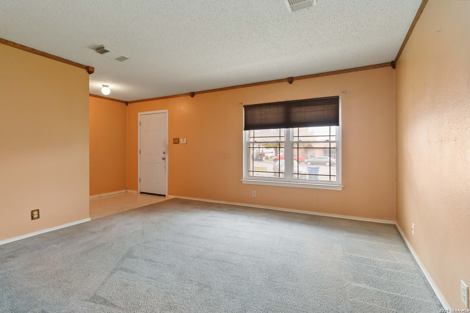 423 Rosa Verde San Antonio, TX 78207 - Photo 3 of 12