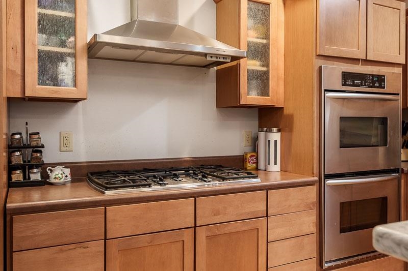 1927 Burton Street Beloit, WI 53511 - Photo 15 of 44