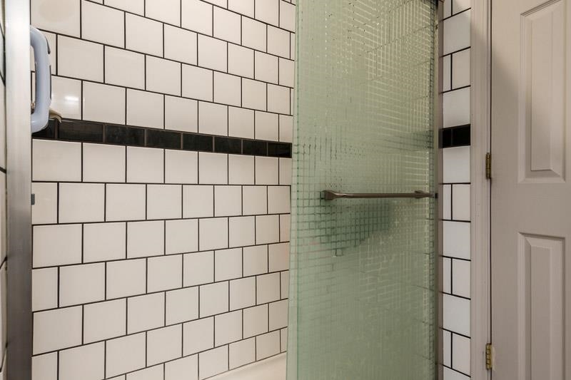 1927 Burton Street Beloit, WI 53511 - Photo 27 of 44