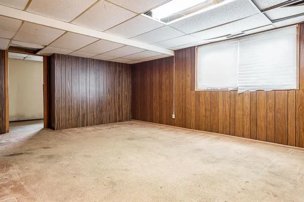 $250,000 | 1927 Burton Street, Beloit, WI 53511