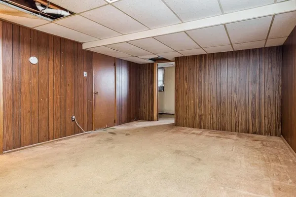 $250,000 | 1927 Burton Street, Beloit, WI 53511