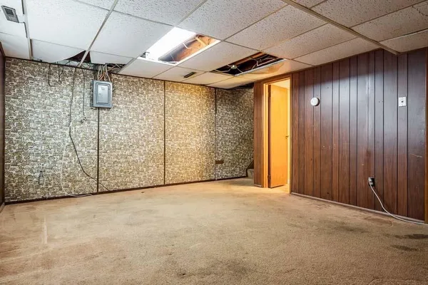 $250,000 | 1927 Burton Street, Beloit, WI 53511