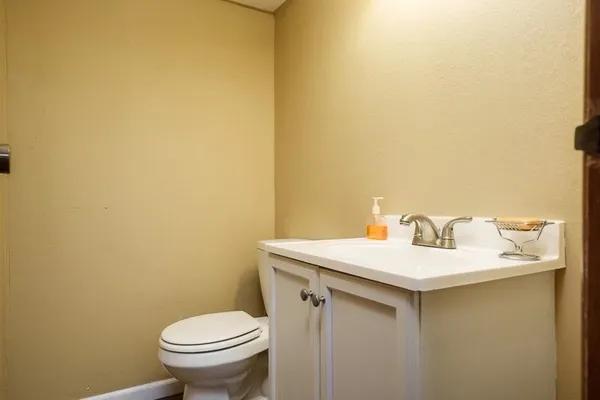 $250,000 | 1927 Burton Street, Beloit, WI 53511