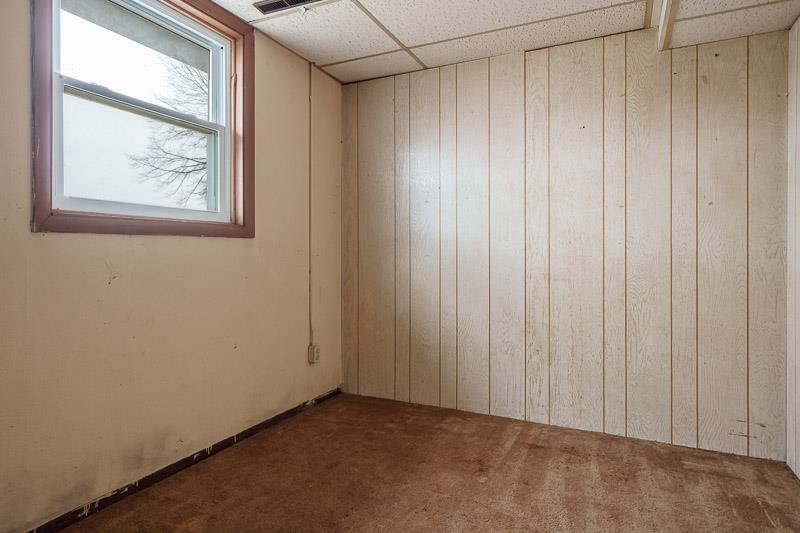 1927 Burton Street Beloit, WI 53511 - Photo 37 of 44