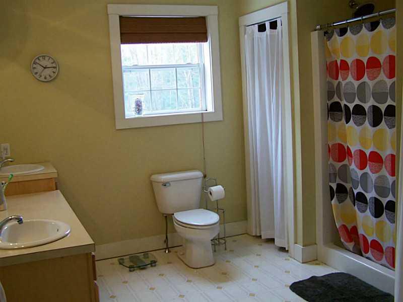 27 Stonebrook Road Windham, ME 04062 - Photo 15 of 35 Master Bath/Spa.
