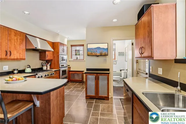 $399,000 | 532 North Berks Street, Allentown, PA 18104