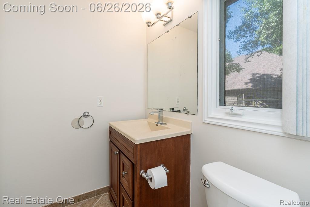 227 Bloomer Ridge Court Rochester, MI 48307 - Photo 24 of 45 227 Bloomer Ridge Ct_MLS-024.jpg