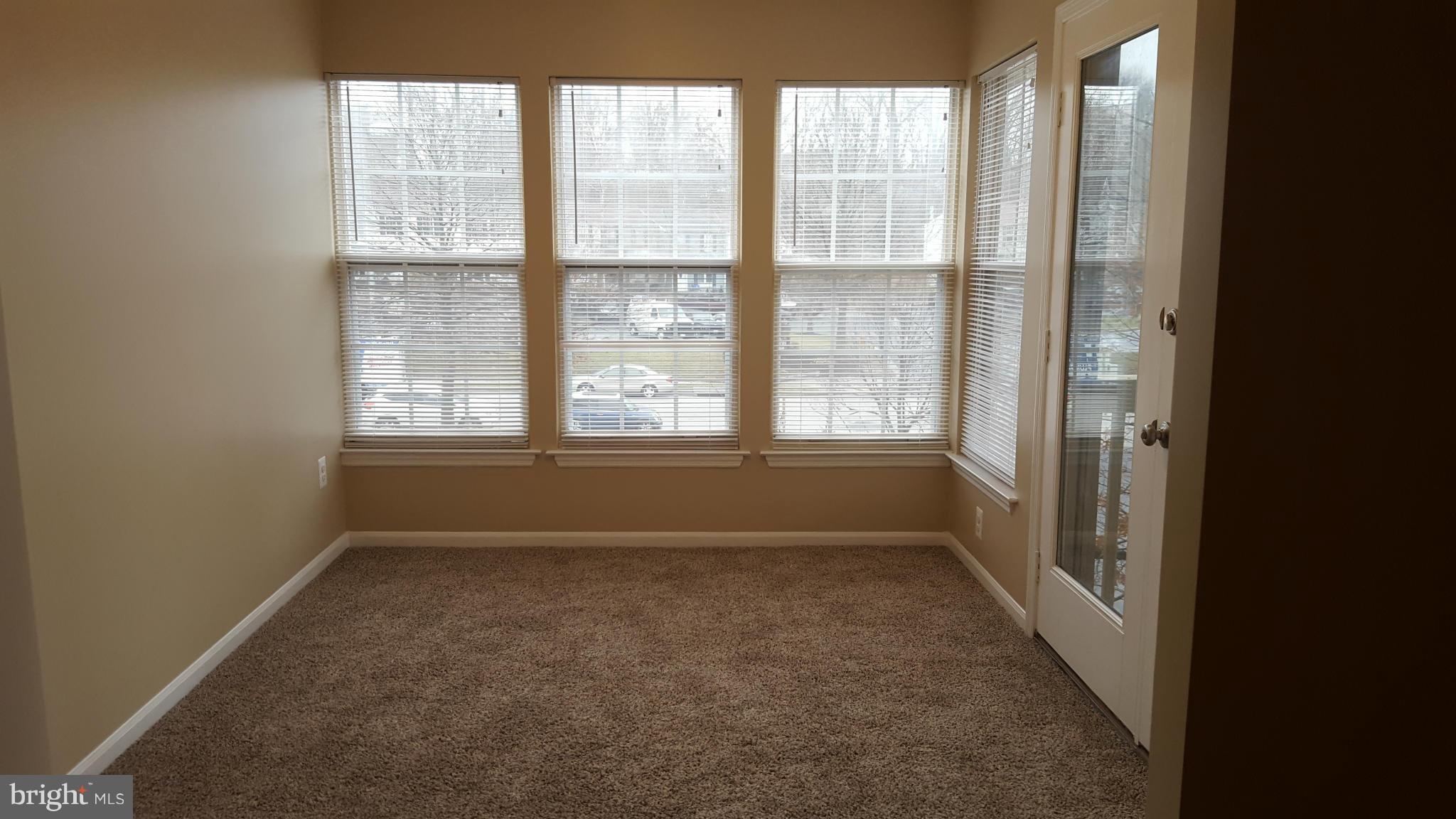 6355 Greenfield Road, Unit 1609 Elkridge, MD 21075 - Photo 5 of 16 Interior (General)