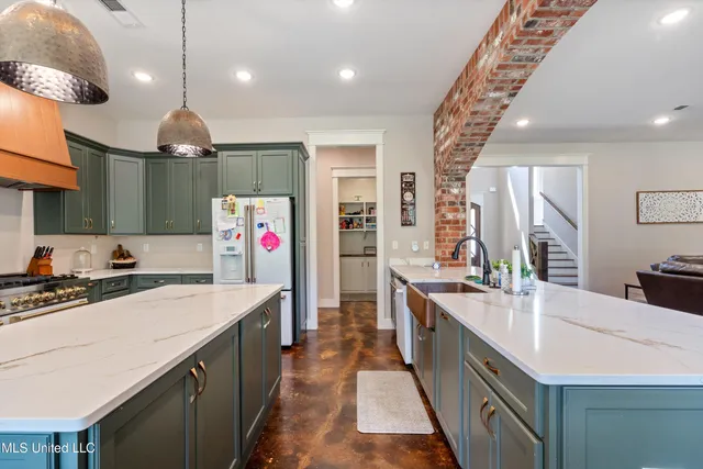 $1,099,999 | 6978 Vaiden Road, Hernando, MS 38632