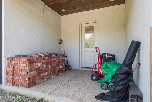 $1,099,999 | 6978 Vaiden Road, Hernando, MS 38632