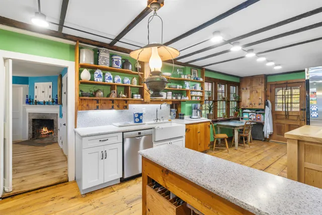 $58,000 | 4669 Vermont Rte 100, Londonderry, VT 05148